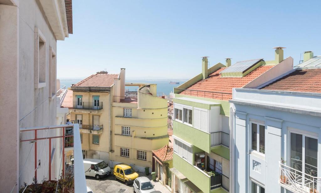 Happy Days Apartment Lisbon Bagian luar foto